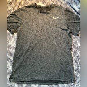 Nike Men's Heather Gray Short Sleeve Tee